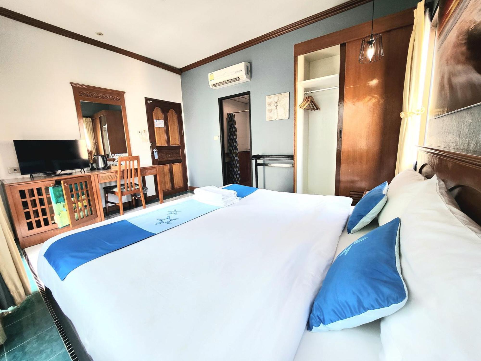 Hotell Sea Front - Patong
