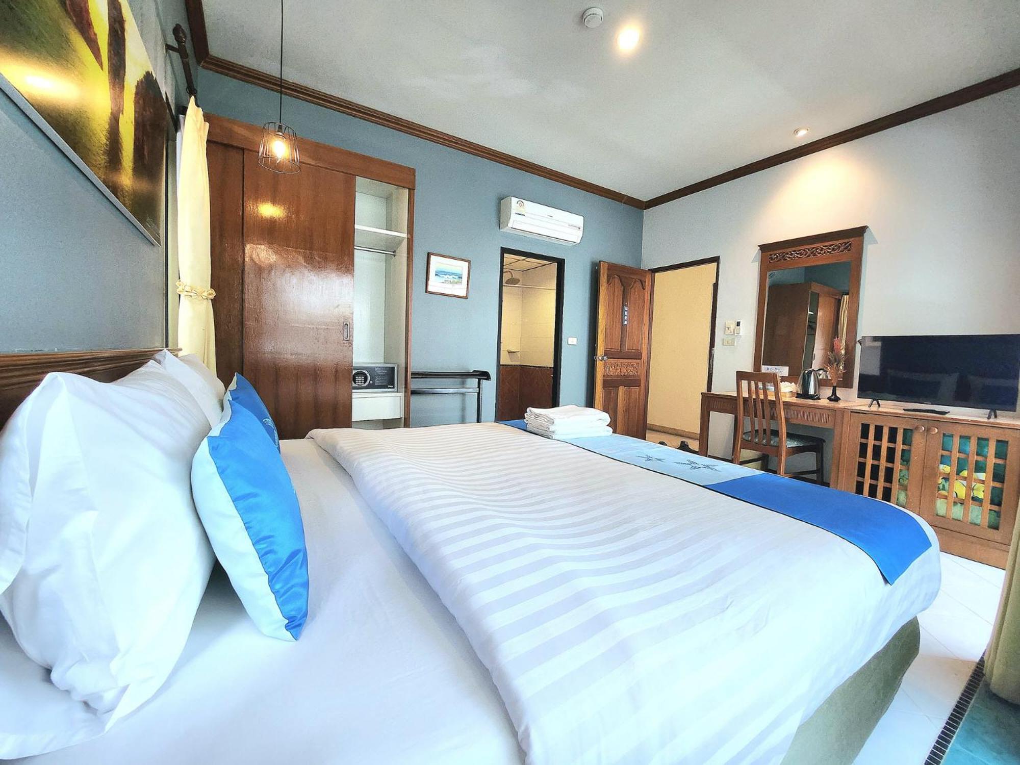 Hotell Sea Front - 3*